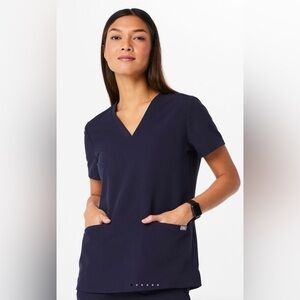 LIKE NEW, AUTHENTIC FIGS Women's Casma Three-Pocket Scrub Top